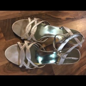 Good high heels for wedding, formal ware